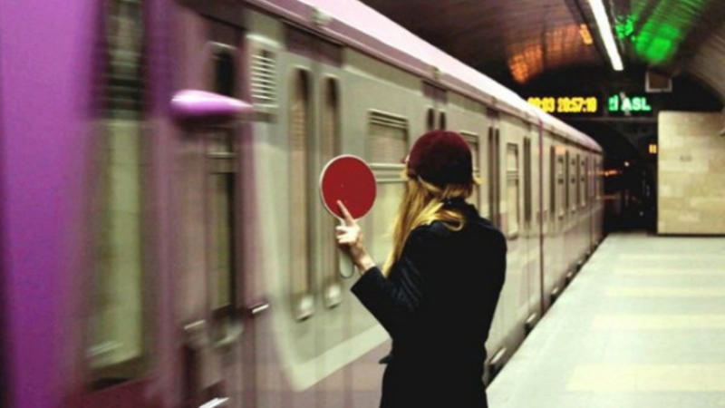 Metroda bunu etsəniz 30 manat cərimələnəcəksiniz — RƏSMİ XƏBƏRDARLIQ - VİDEO