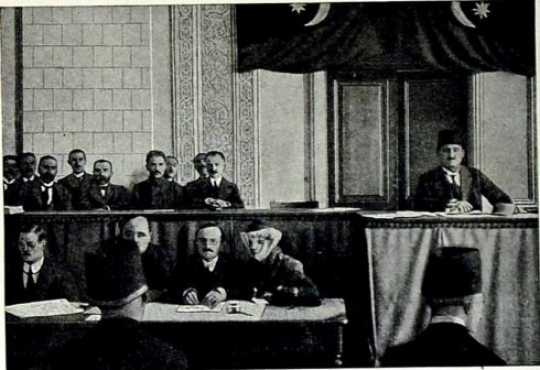 Cümhuriyyət parlamentinin verdiyi ilk qərar - Məhbuslar əfv edildi