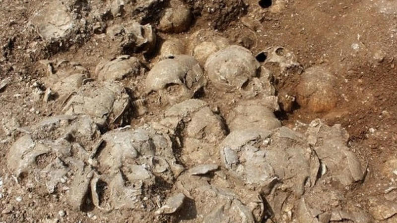 İraqda kütləvi qəbiristanlıqlarda 40 uşağın cəsədi aşkarlanıb