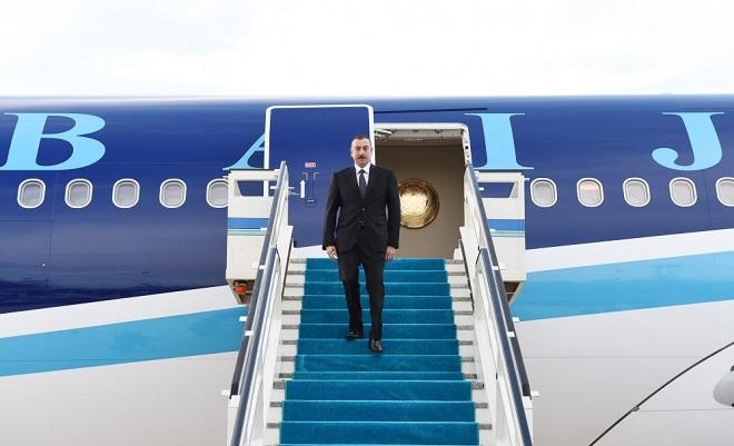 İlham Əliyev Türkiyəyə getdi - Foto