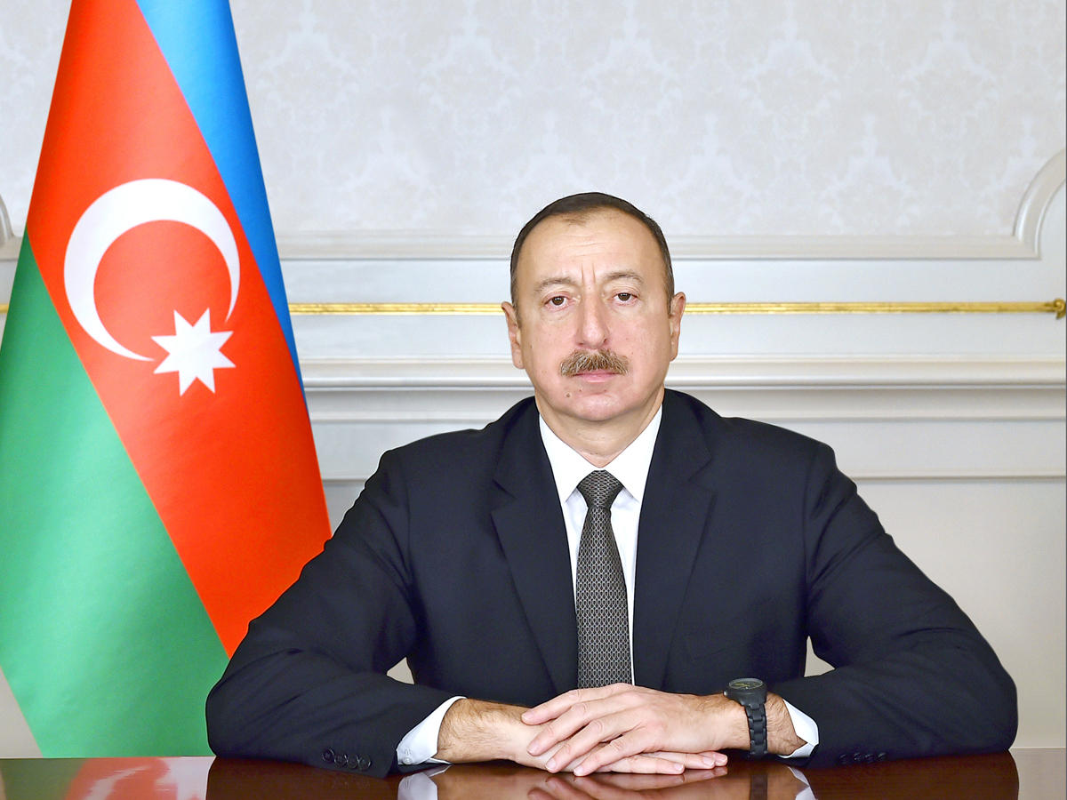 İlham Əliyev Azərbaycan memarlarına müraciət etdi