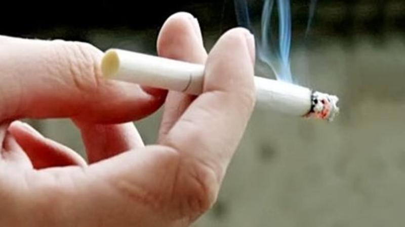 Siqaret çəkənlər şadlıq saraylarından çıxarılacaq - VİDEO