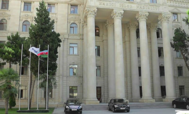 Qarabağa gedən avropalı deputat “qara siyahı”ya salınacaq