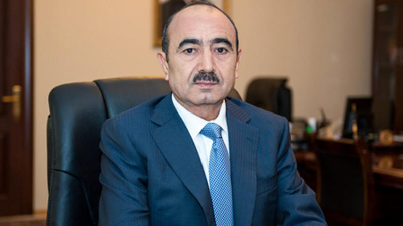 Əli Həsənov: “Mehman Əliyevin iddiaları kökündən yanlış mülahizələrdir”