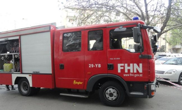 Qubada 4 otaqlı ev yanıb