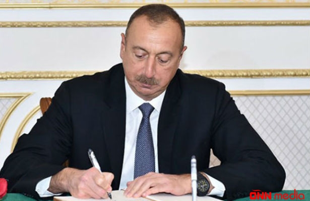 İlham Əliyev hərbi qulluqçularla bağlı sərəncam imzalayıb
