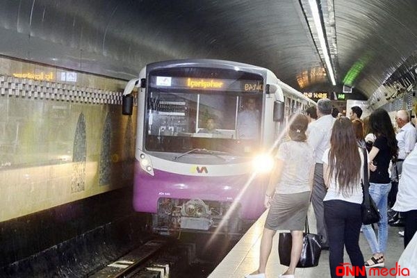 Bakı metrosunda DƏHŞƏT