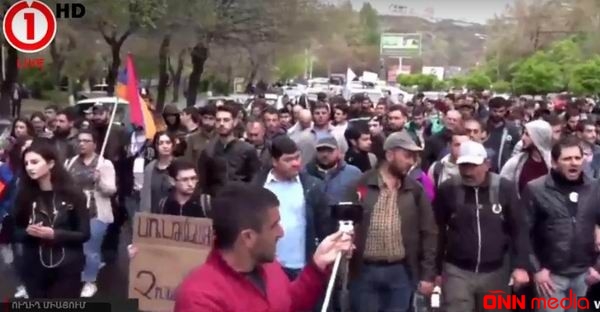 Ermənistan müxalifəti Yerevanın mərkəzində mitinq keçirir