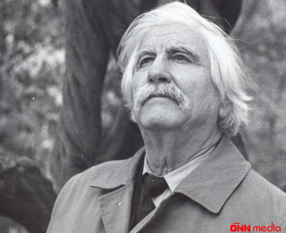 Fikrət Sadıqov
