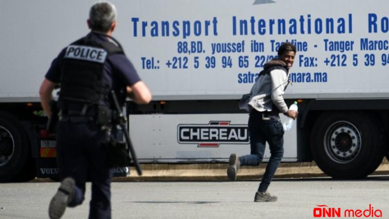 Paris yaxınlığında atışma