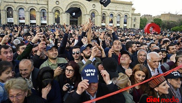 Yerevanda vəziyyət GƏRGİNLƏŞİR