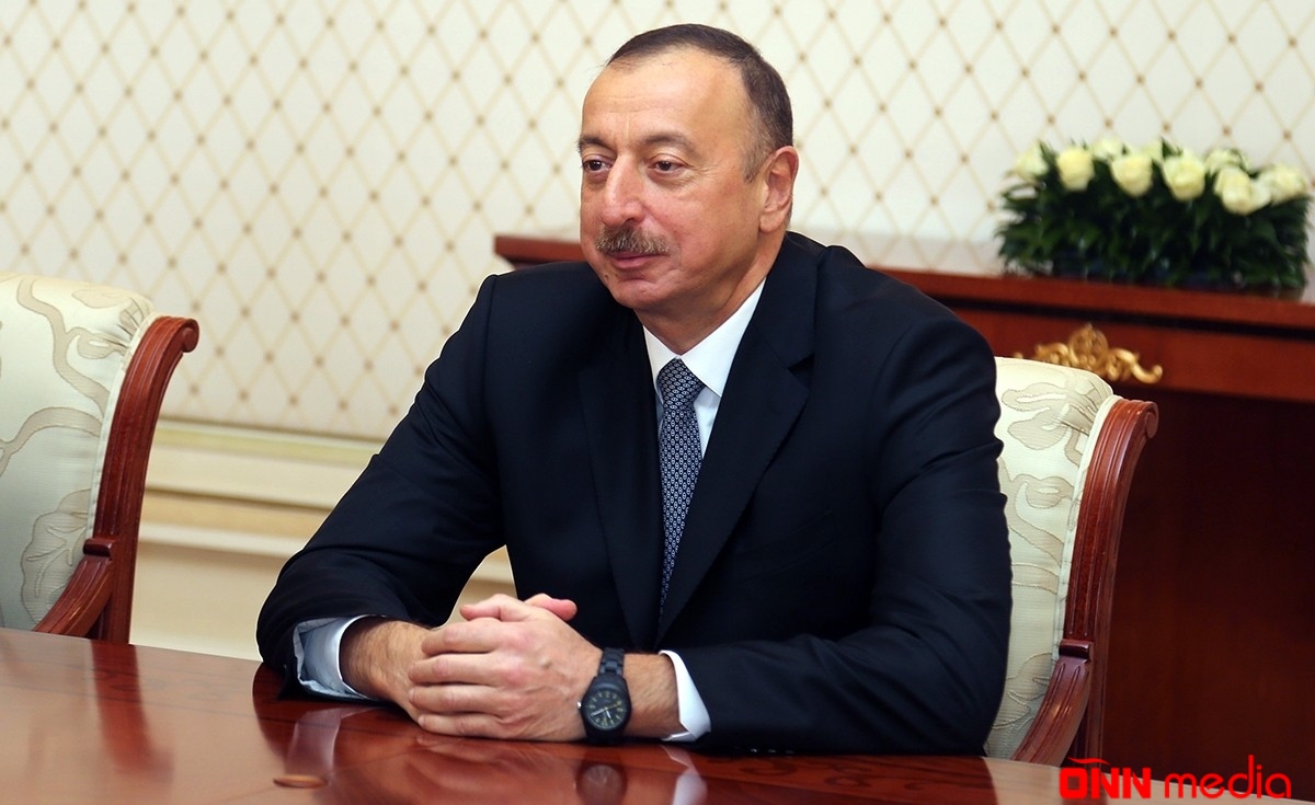 İlham Əliyev baş naziri təbrik edib