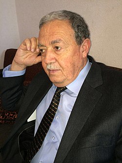 Qəlblərdə yaşayan şair Vaqif Məmmədovun şeirlərindən