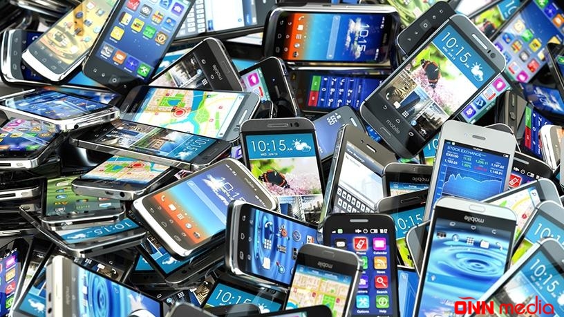 Xaricdən mobil telefon gətirənlərin DİQQƏTİNƏ