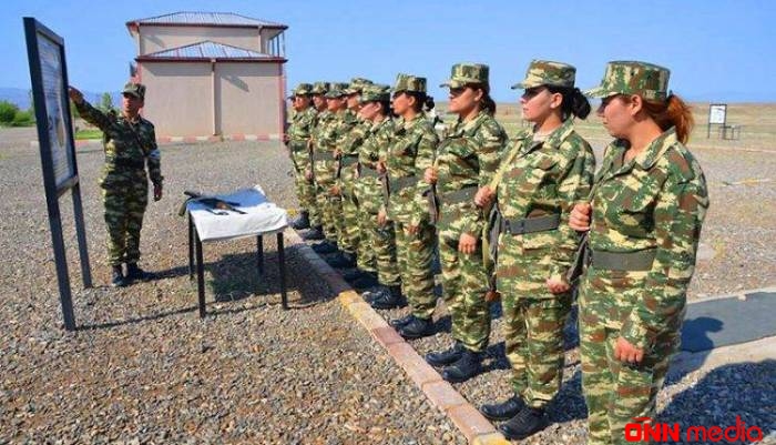 Naxçıvanda qadın hərbçilər təlimə toplandı