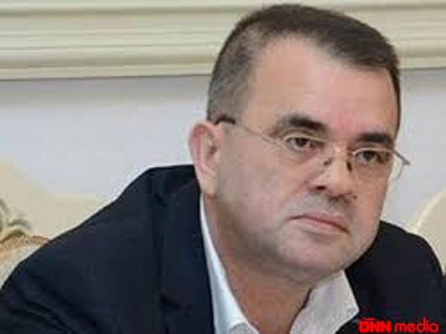 “Avropa Ermənistanın “göy muncuğu”nu götürmədi” - Yunus Oğuz