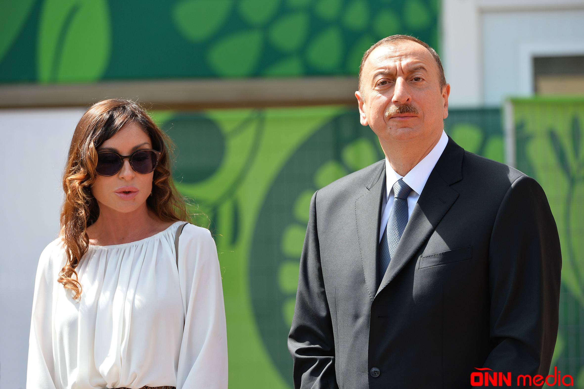 İlham Əliyev və Mehriban Əliyeva yeni salınan idman-əyləncə park kompleksinin açılışında