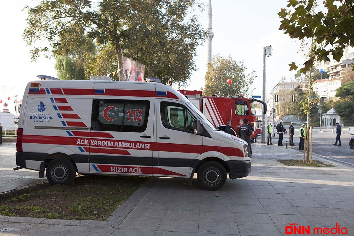 Türkiyədə yağış 4 körpünü aşırdı - Yaralılar var