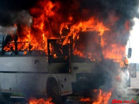 Bakıda avtobus yandı