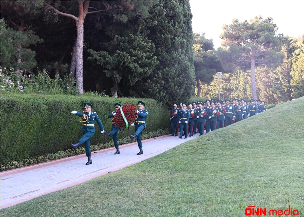 Dövlət Sərhəd Xidmətinin rəhbərliyi və şəx­si hеyəti Ulu Öndər Hеydər Əliyеvin xatirəsini anıb