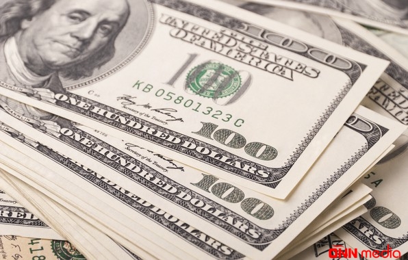 Dollar almaq istəyənlərin NƏZƏRİNƏ
