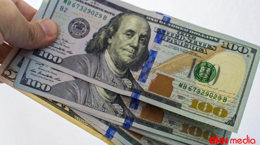 Dollar həftəyə belə başladı