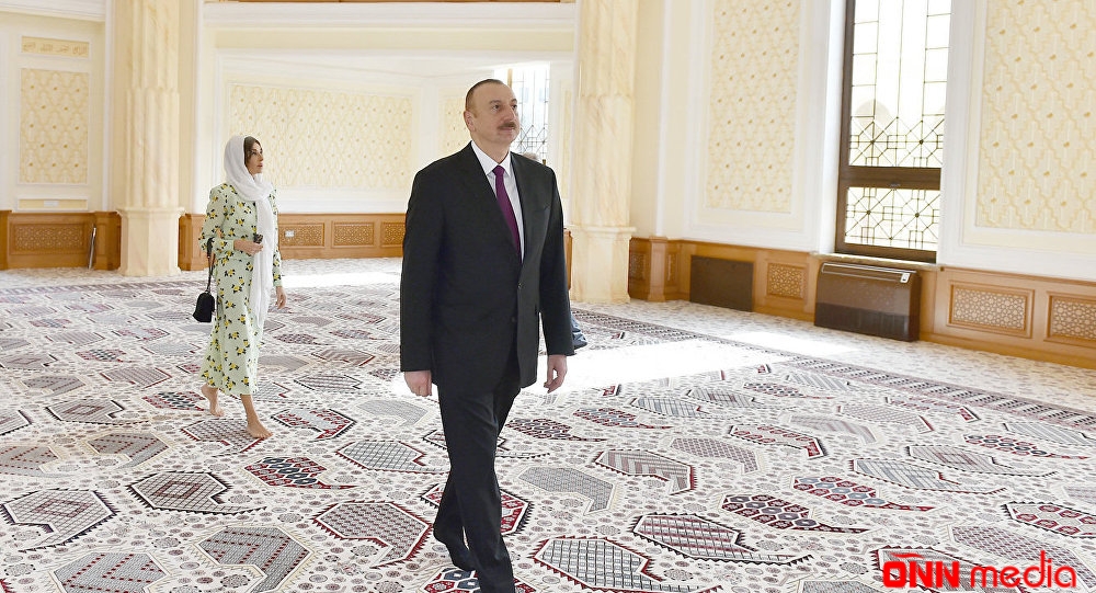 Ölkə başçısı şəxsi hesabına məscid tikdirəcək