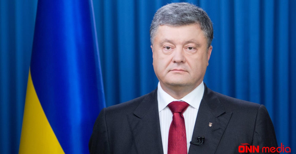 Poroşenko: "Roma süqut etdi"