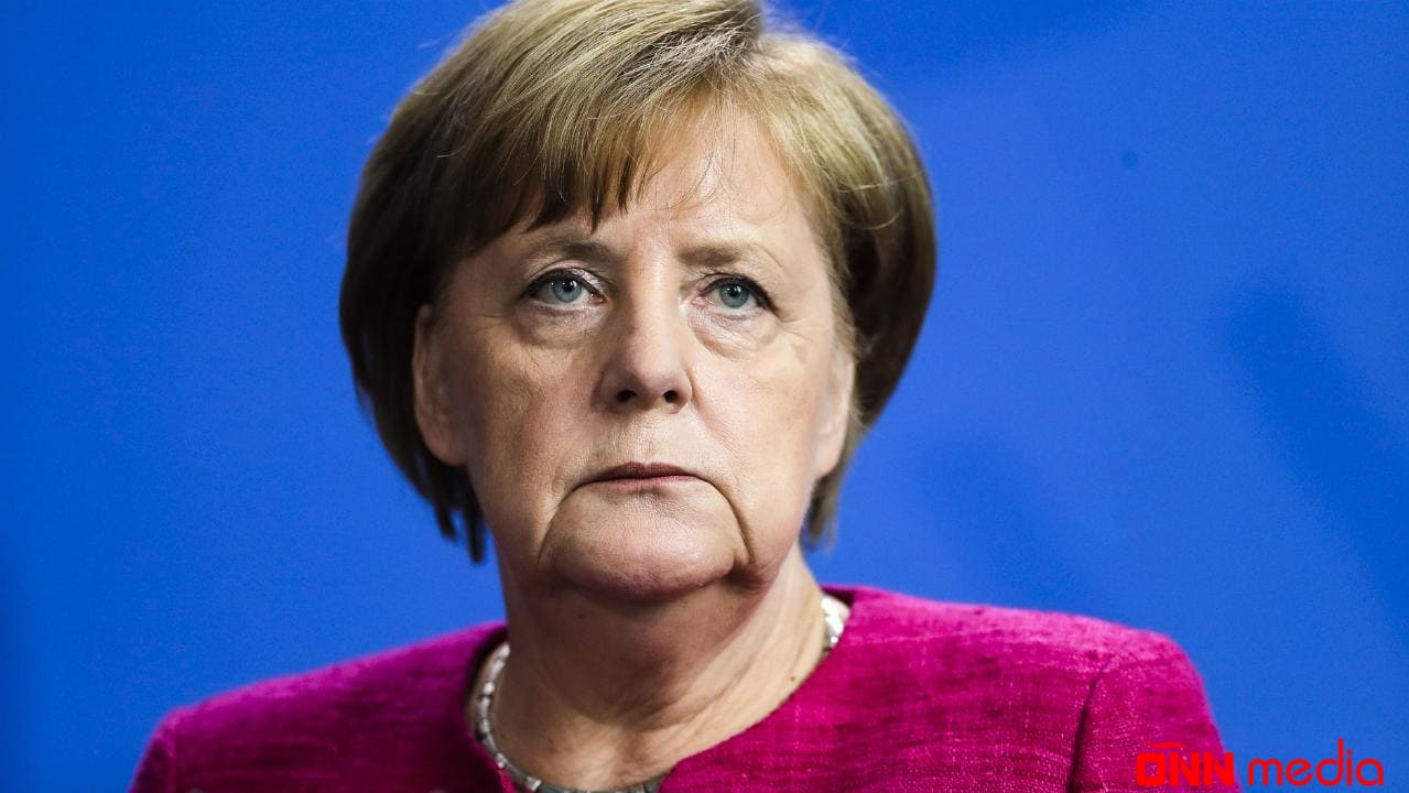 Merkel ilk dəfə bunu dəstəklədi