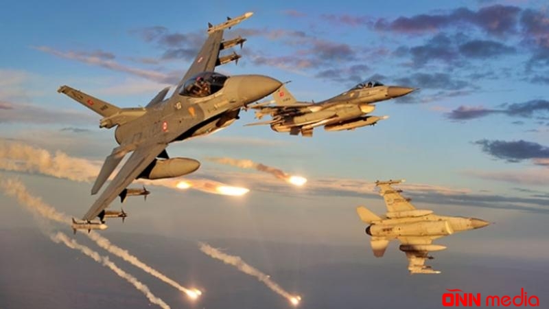 Türkiyə Qəndili bombaladı
