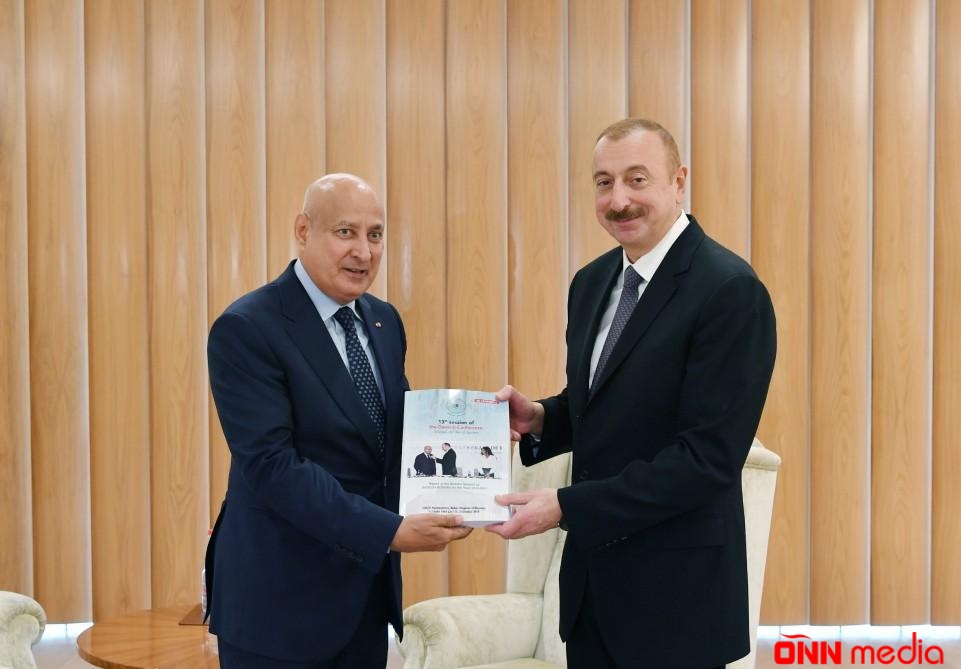 Prezident İlham Əliyev ISESCO-nun baş direktoru ilə görüşdü