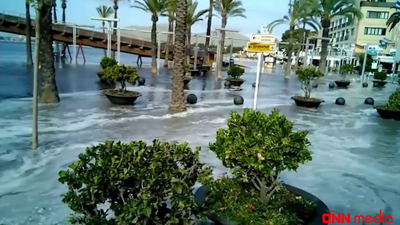 Daşqınlar nəticəsində azı 10 nəfər öldü