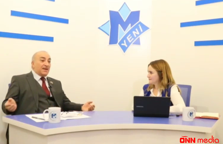 Millət vəkili Azərbaycan Gerbini qalxan adlandırdı (VİDEO)