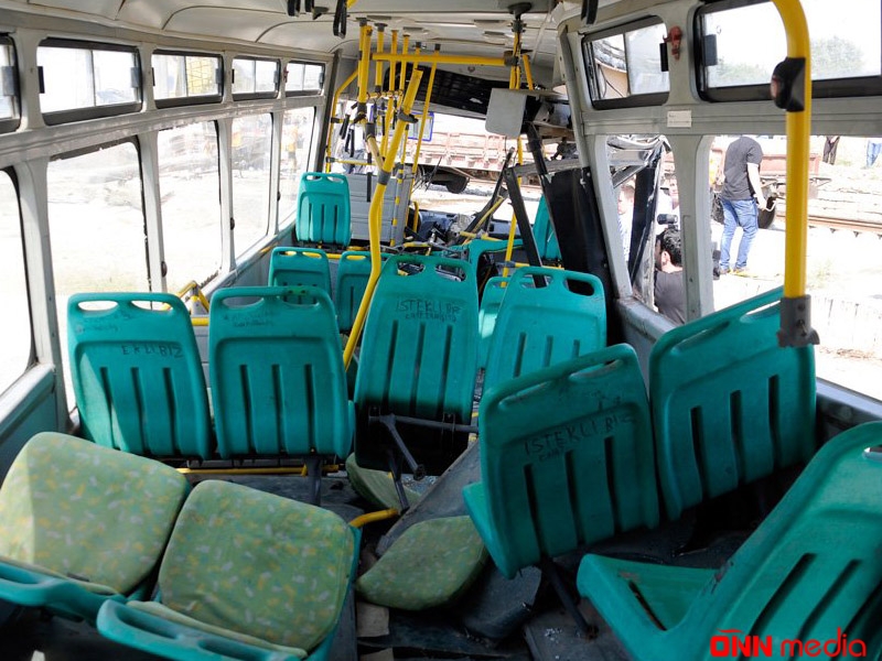 Azərbaycanda daha bir avtobus qəzası - Çox sayda yaralı var