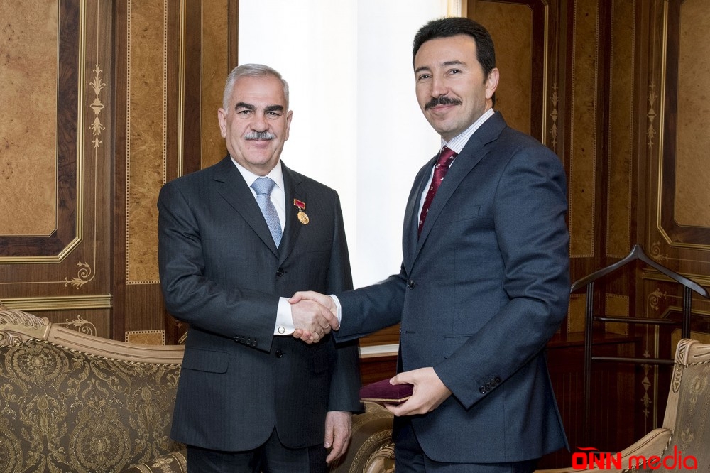 Vasif Talıbov ISESCO-nun Baş direktorunun və TÜRKSOY-un Baş katibinin müavinləri ilə görüşüb