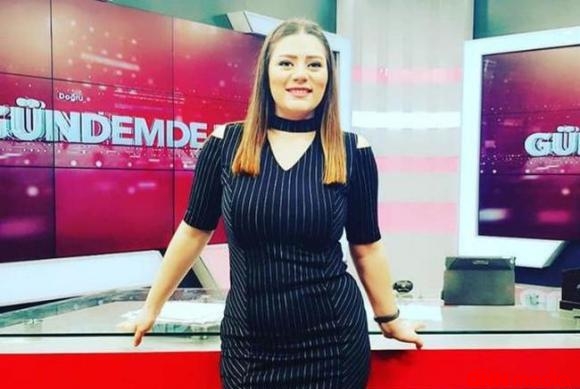 Məşhur aparıcı həyat yoldaşından boşandı