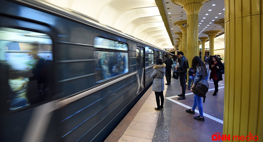 Bakı metrosundan Yeni il SÜRPRİZİ