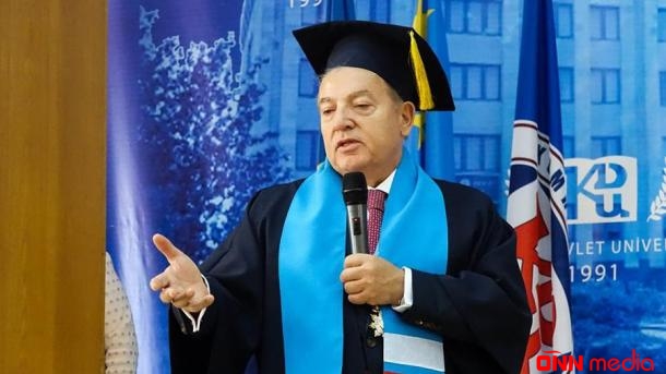 Türkiyəli diplomat Moldovada orden alıb