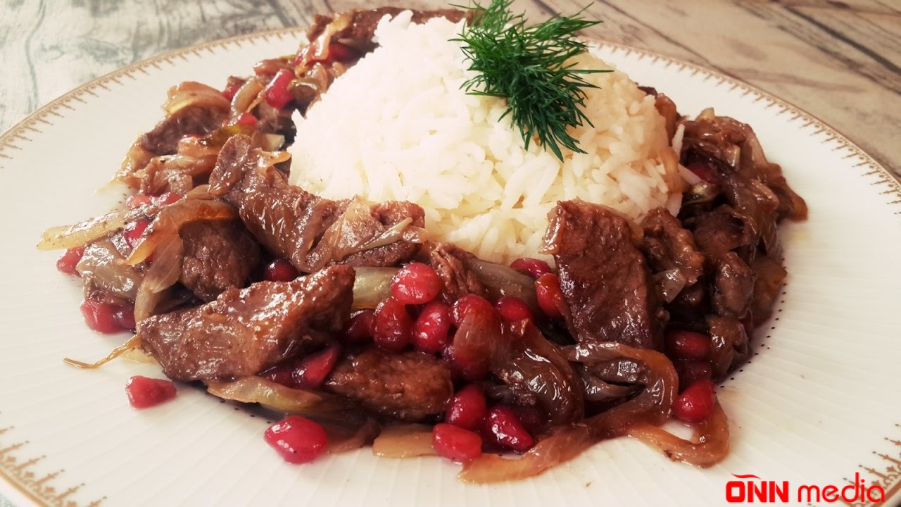 Hər süfrəyə yaraşıq qatacaq yemək – Nar qovurması