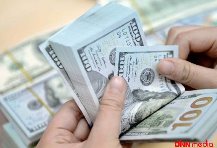 Dollar almaq istəyənlərin NƏZƏRİNƏ