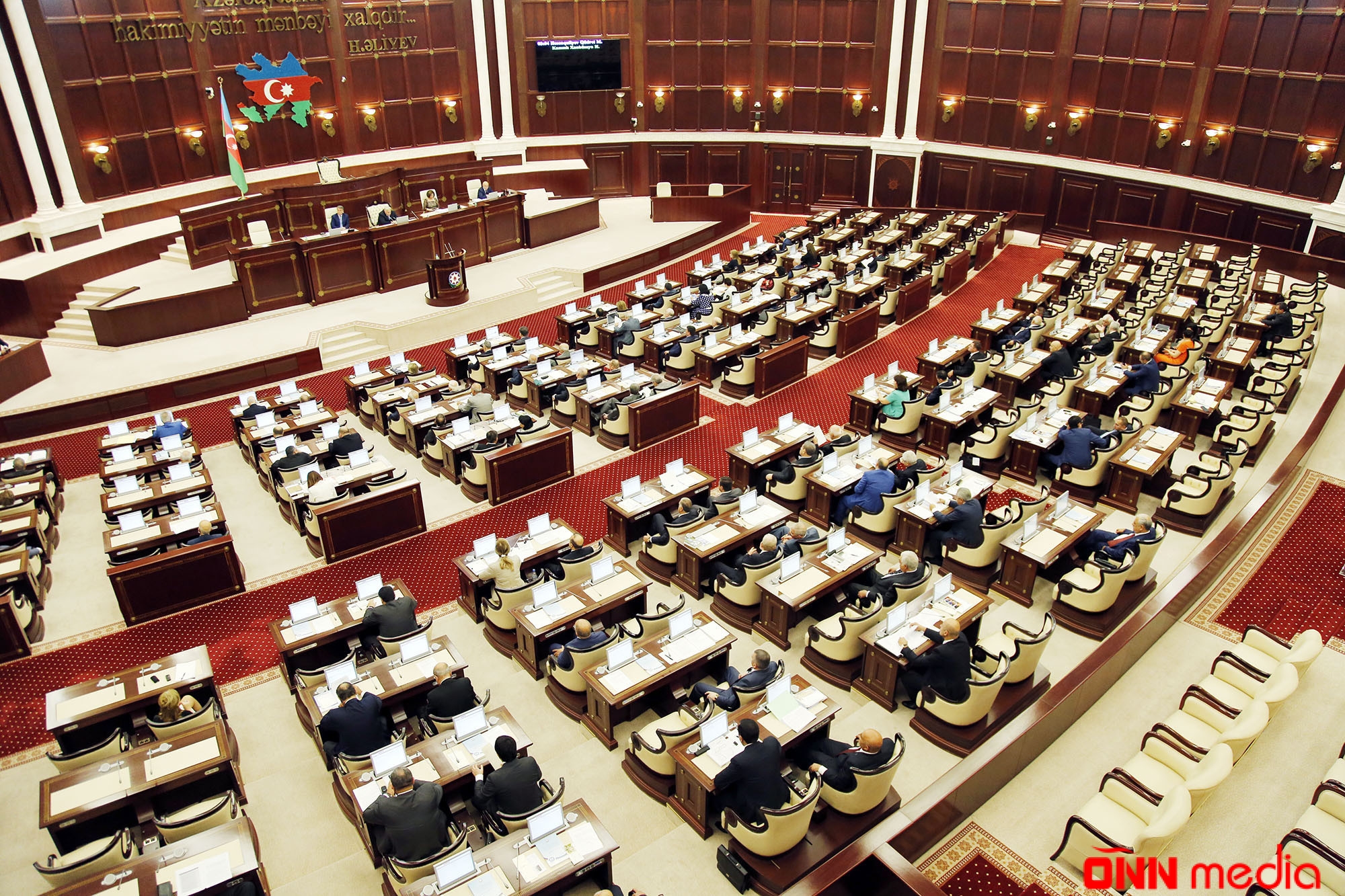 Milli Məclisin üç deputatına yeni vəzifə verilə bilər