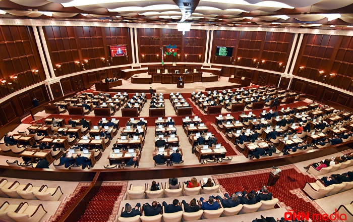 Bu komitənin tərkibinə dəyişiklik edilir