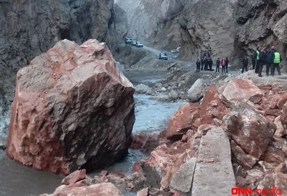 Bu yolda hərəkət bərpa olundu