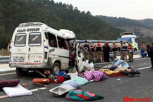 Türkiyədə ağır qəza: 7 nəfər öldü