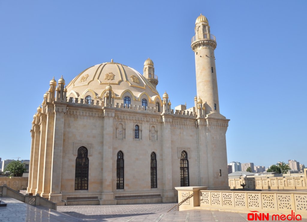 Təzə Pir məscidinin ərazisi genişləndiriləcək - QMİ