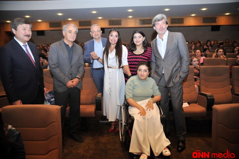 Leyla Əliyeva film təqdimatında