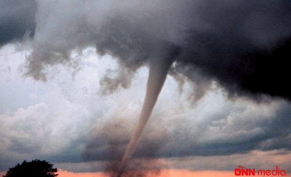 İspaniyanı tornado vurdu -  Ölənlər var