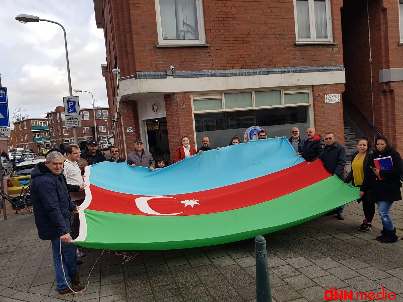 Hollandiyada Bayraq Günü qeyd edildi - FOTOLAR