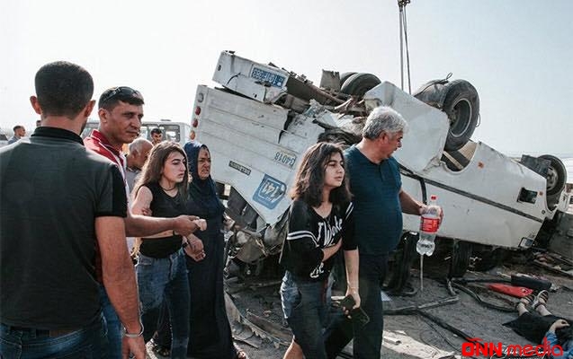 Marşrut avtobusu mikroavtobusla toqquşdu - Video
