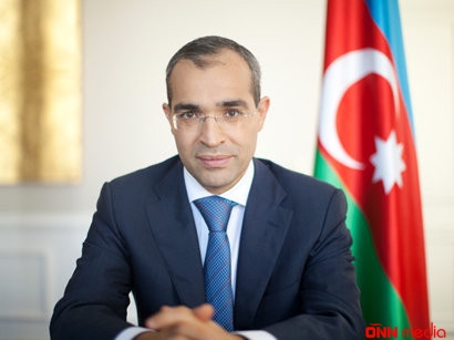 Mikayıl Cabbarov erməni naziri darmadağın etdi